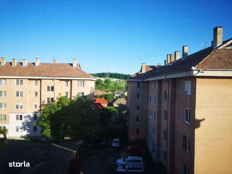 Vand apartament 3 camere - Cristesti - Imagine principală: 4/7