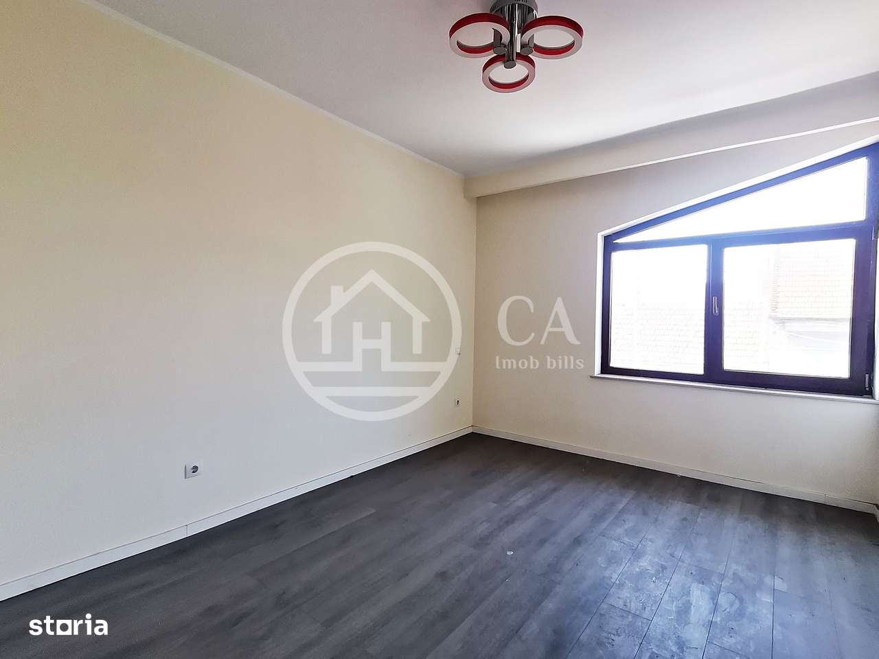 Casa de închiriat cu 7 camere în zona Dimitrie Cantemir, Oradea - Imagine principală: 4/20