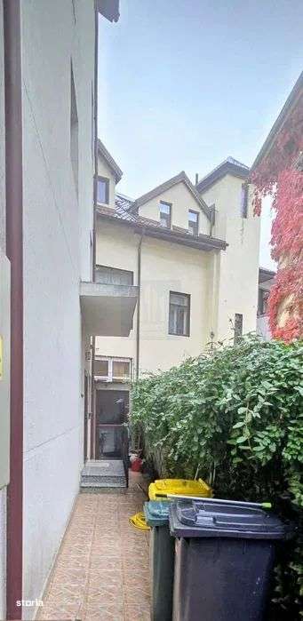 Vila P+2+M| 6 Camere | 160mp | Inchiriere *Cotroceni* - Imagine principală: 5/8