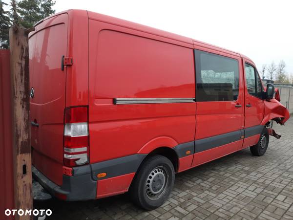 Mercedes-Benz Sprinter - 3