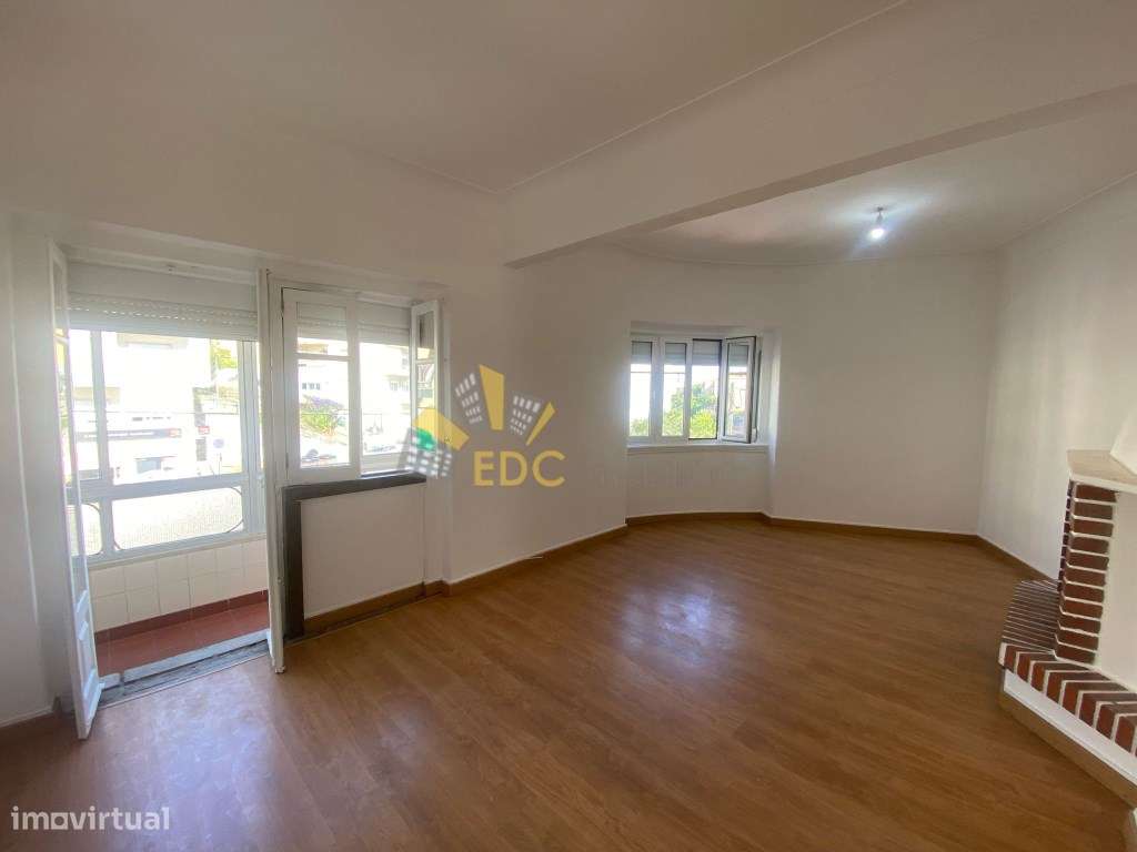 Apartamento T4 com Grande Potencial e Ótima Localização | Localizad...-6