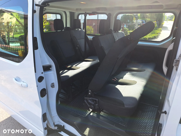 Opel Vivaro - 20