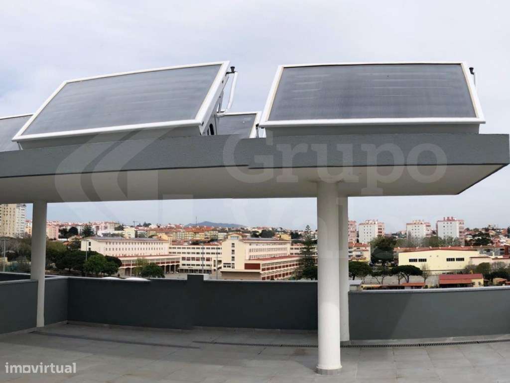 Apartamento T2 Novo com Estacionamento - Parede - R/C E-21