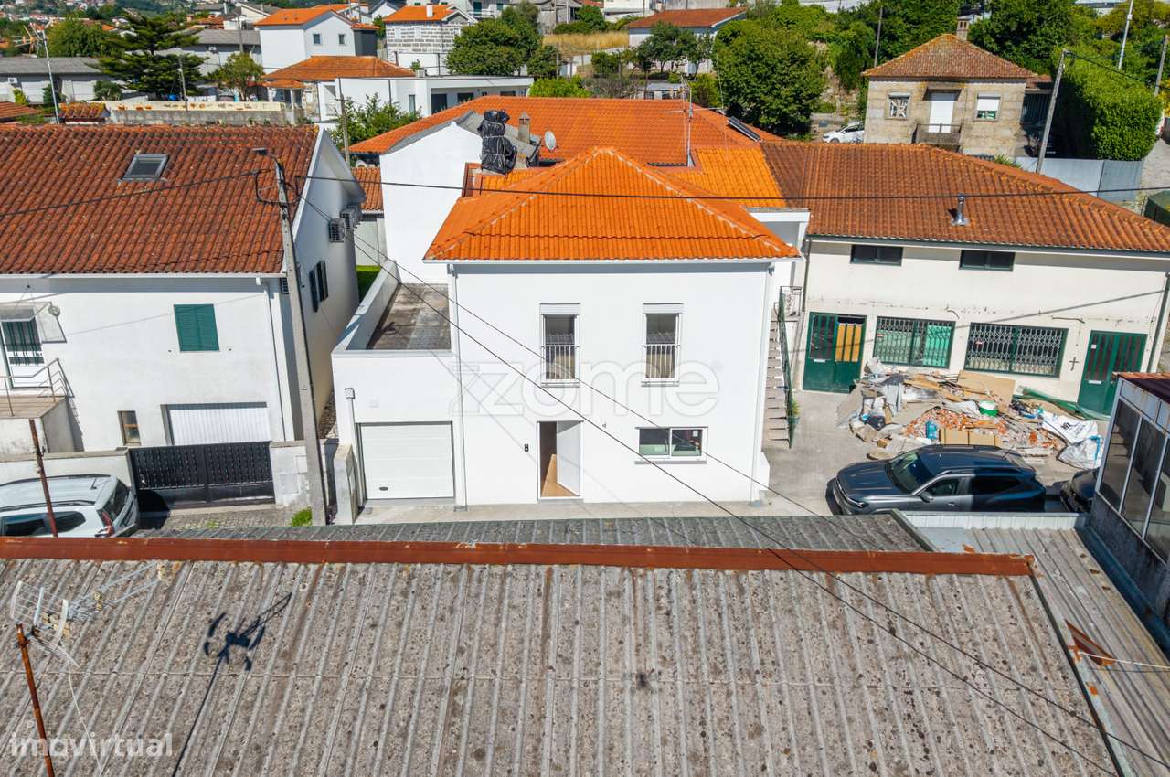 Moradia T3+1 em Serzedelo, Guimarães-27