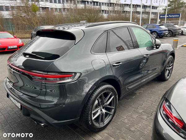 Porsche Macan T - 4