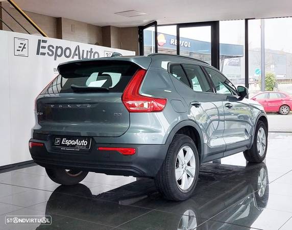 Volvo XC 40 2.0 D3 Geartronic - 4