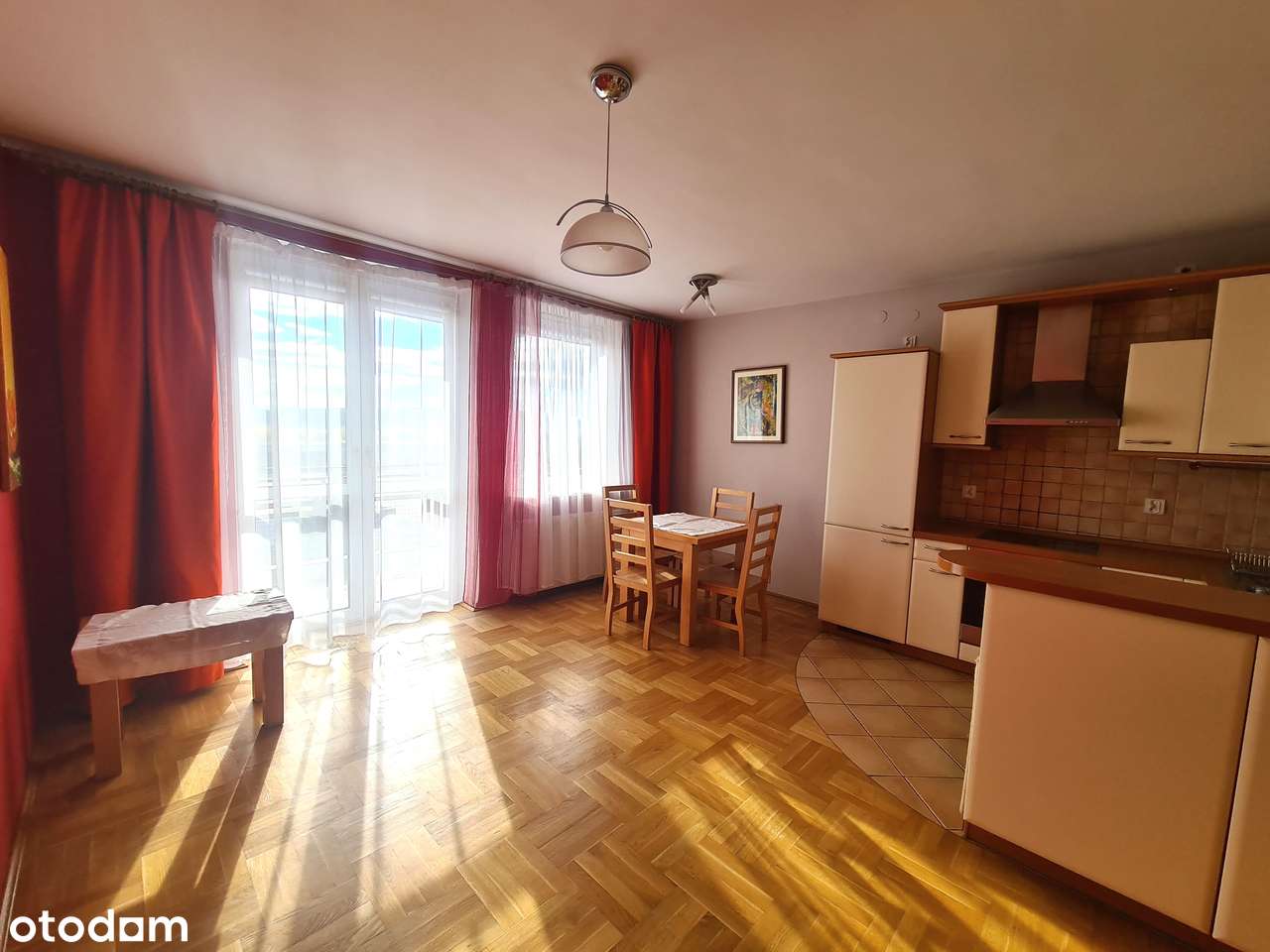 Bronowice - widokowe z balkonem i komórką lokatorską. Teren ogrodzony-3