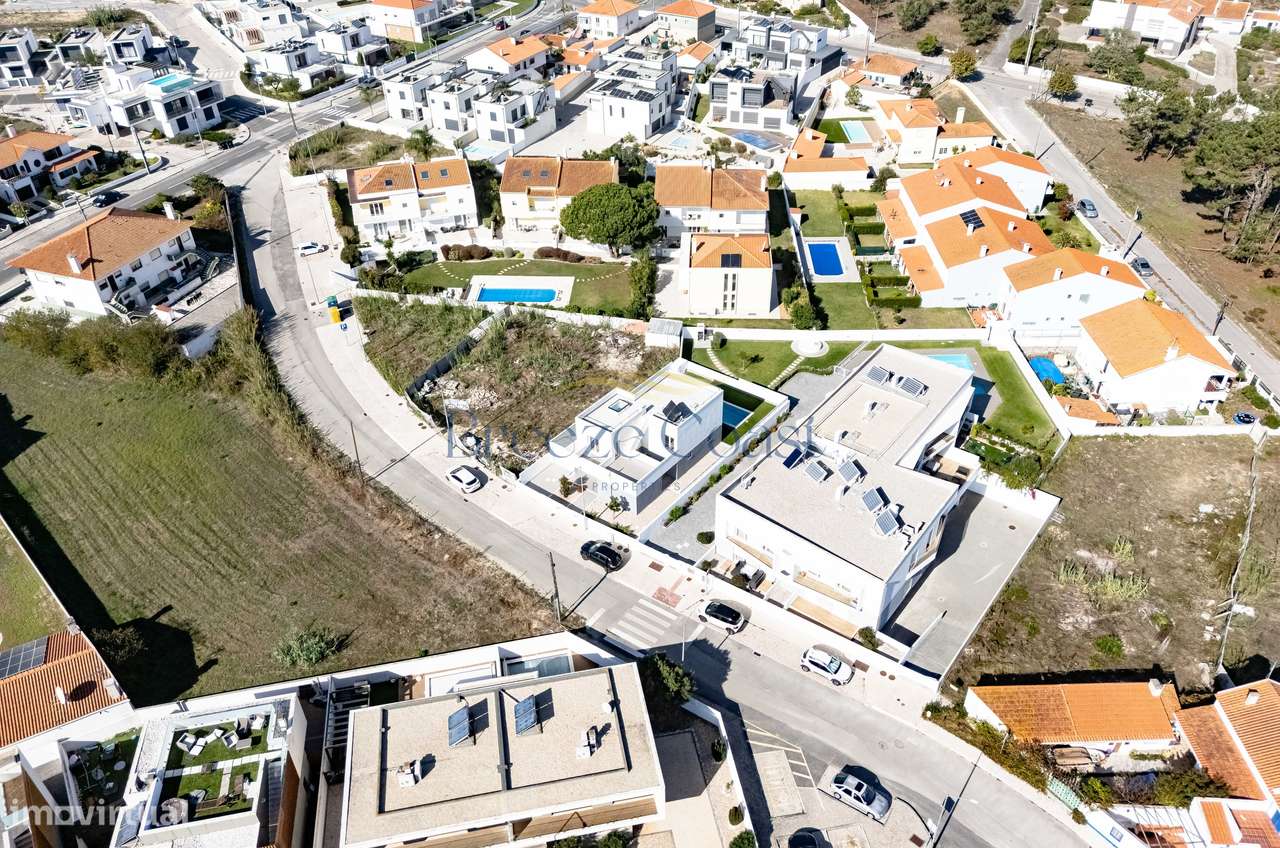 Modern 3+1 Bedroom Villa with Private Pool-26