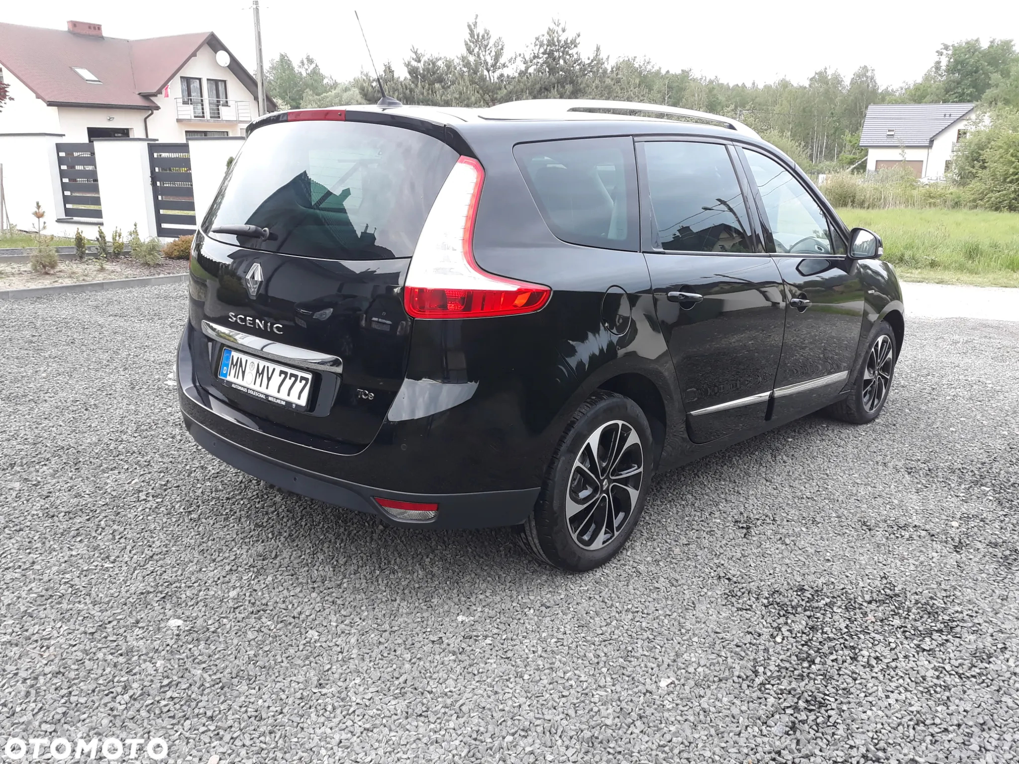 Renault Grand Scenic ENERGY TCe 130 BOSE EDITION - 7