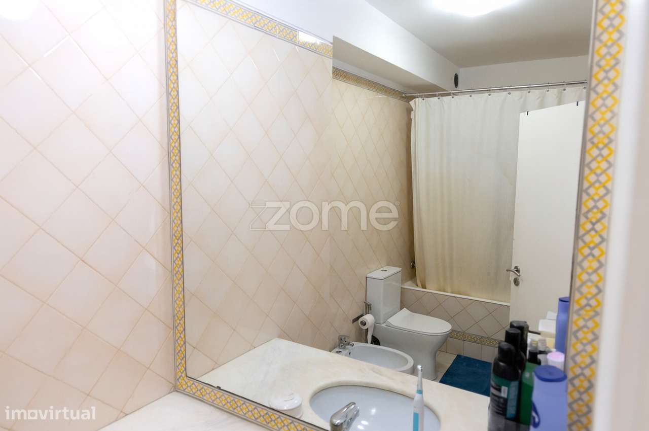 Apartamento T3 com Vista Mar nos Jardins D’Arrábida-14