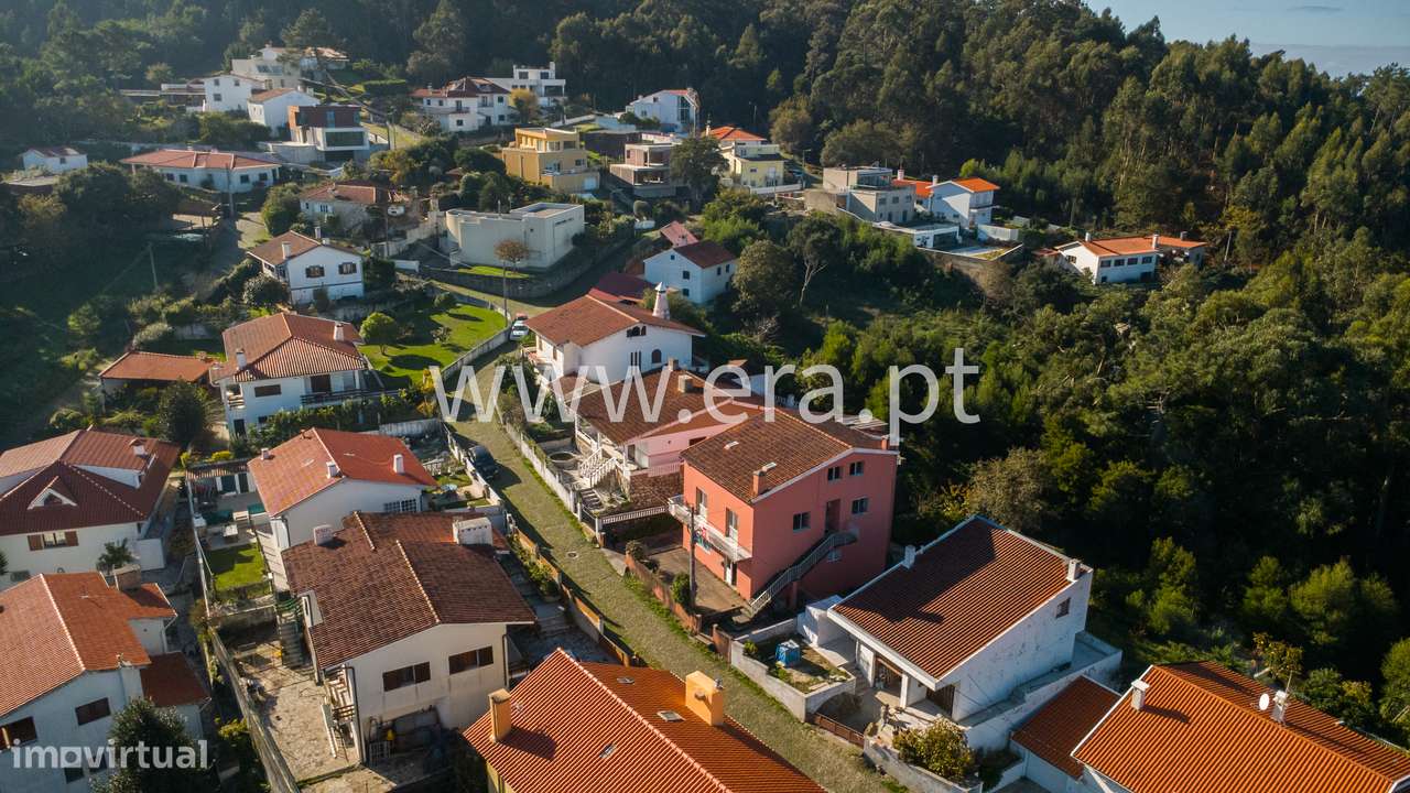 Moradia em Moledo com Vistas Deslumbradas!-5