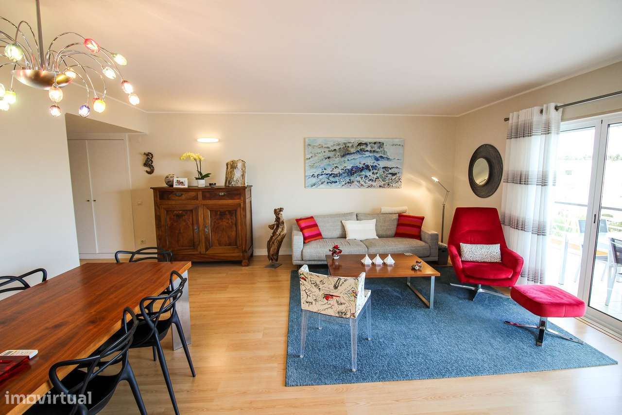 APARTAMENTO T2 NO ULTIMO ANDAR PARA VENDA NA MARINA DE LAGOS - Grande imagem: 5/27