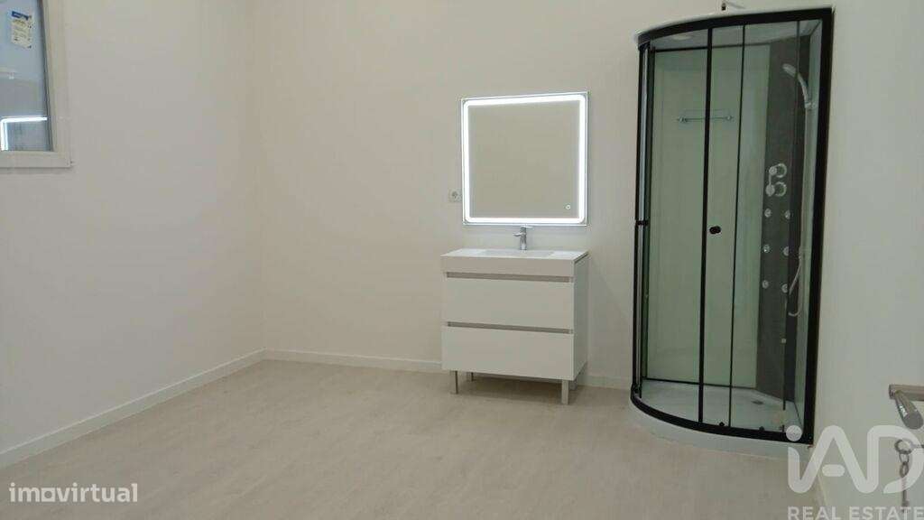 Loja / Estabelecimento Comercial em Alto do Seixalinho, Santo André e - Grande imagem: 4/20