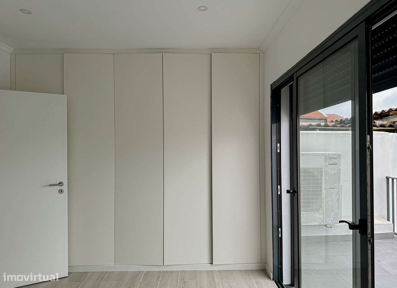 Moradia T4 Venda em Maia,Ribeira Grande - Grande imagem: 5/16