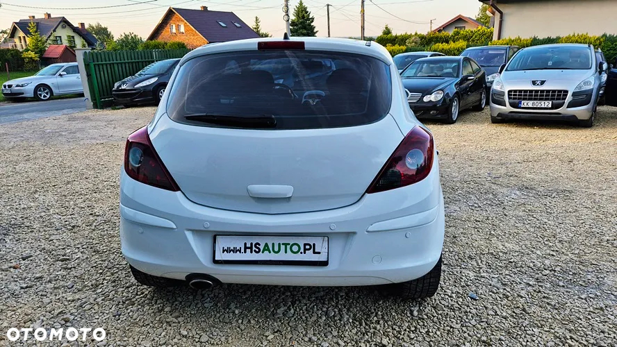 Opel Corsa 1.4 16V Cosmo - 18