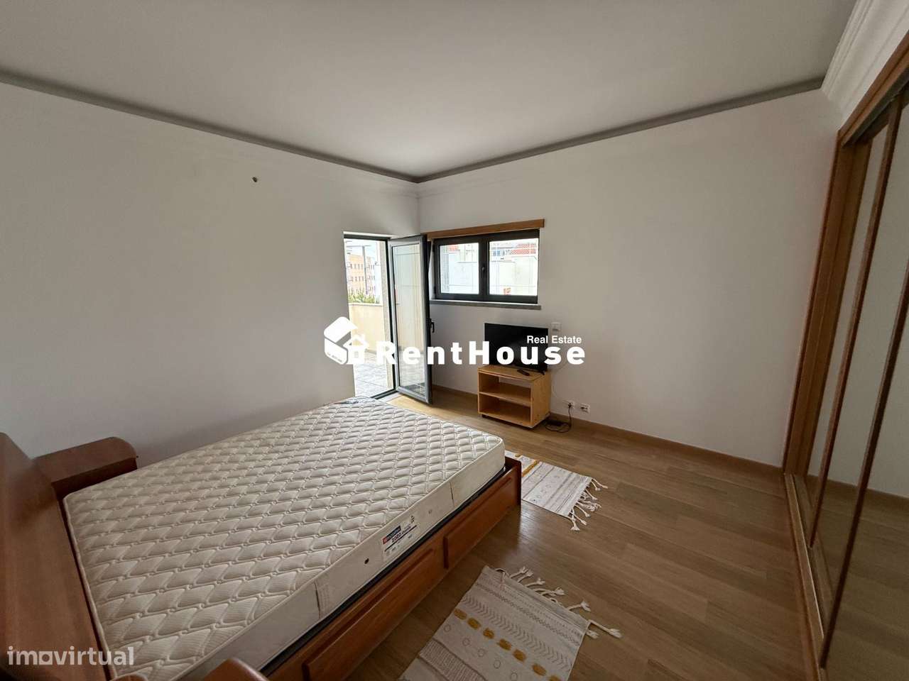 Moradia individual, para venda, Figueira da Foz - Buarcos-16