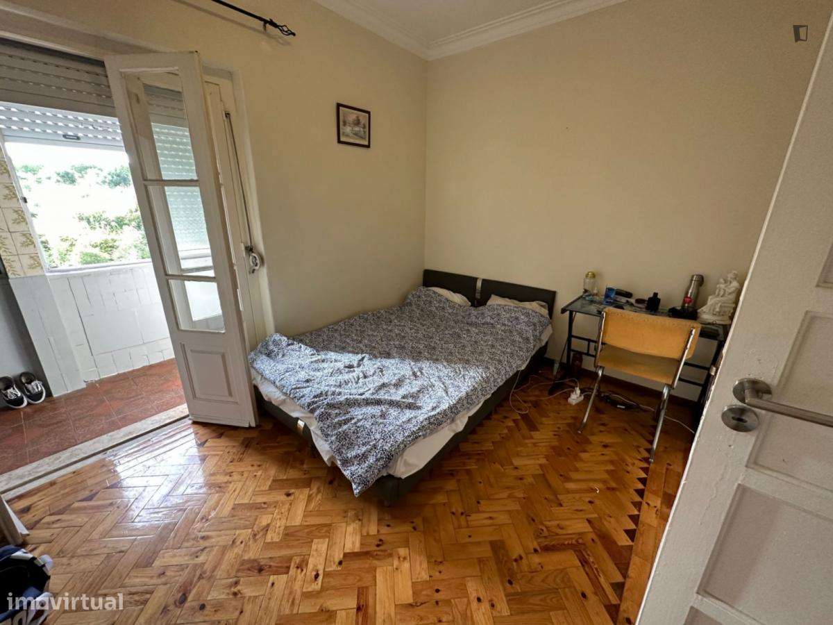 Apartamento com 3 quartos - localizado em Lisbon - Grande imagem: 4/10