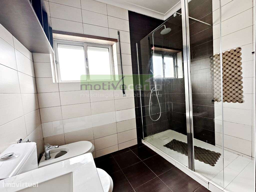 T2 com Varanda no Pendão, Queluz. Ideal para Primeira Habitação-11