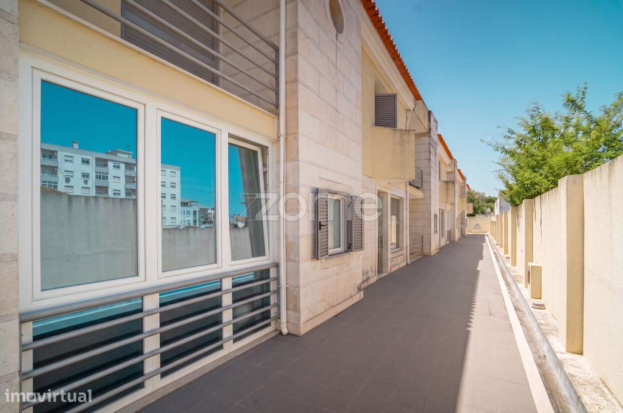 Apartamento T2 Condomínio Quinta dos Celões, Bicesse-21