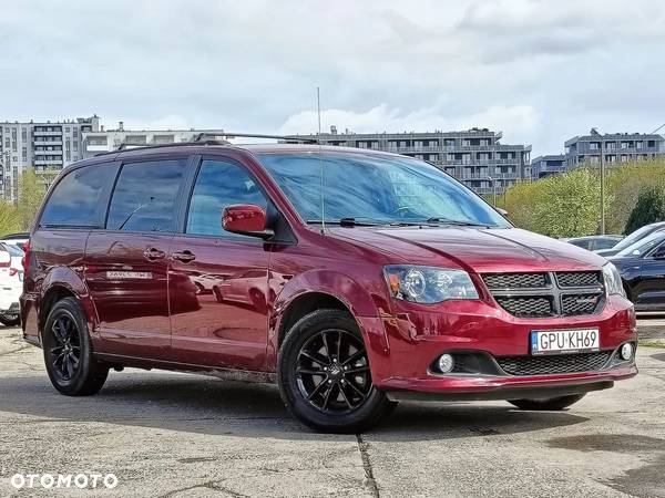 Dodge Grand Caravan - 1