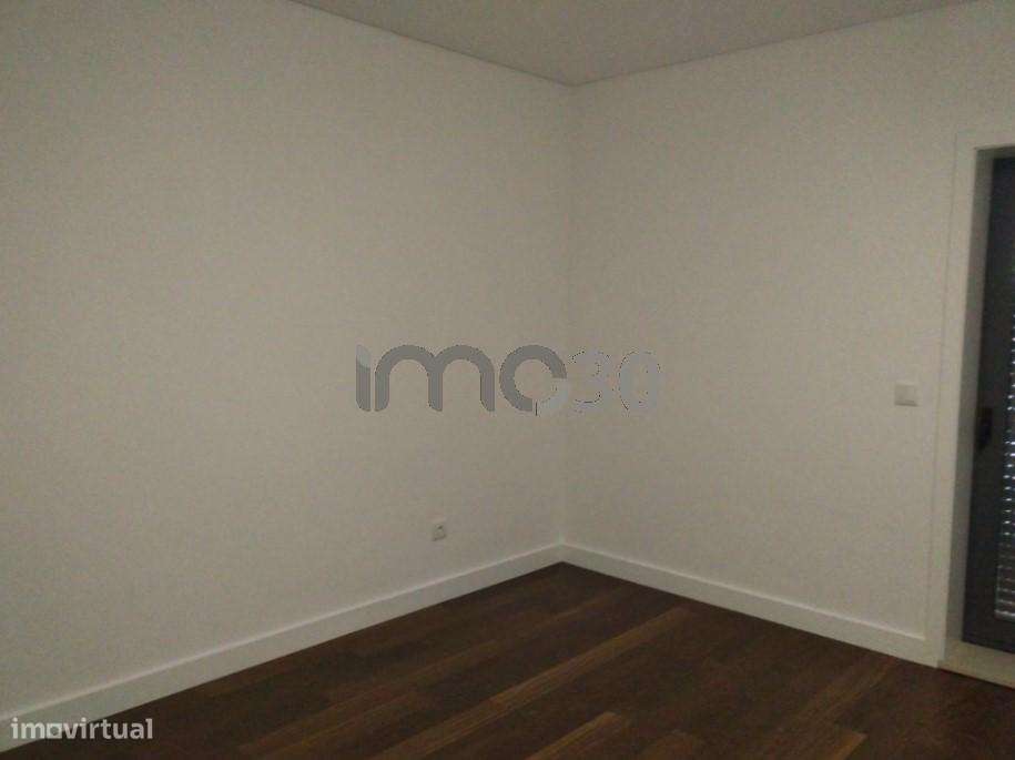 Apartamento T4 Porto/Boavista-4