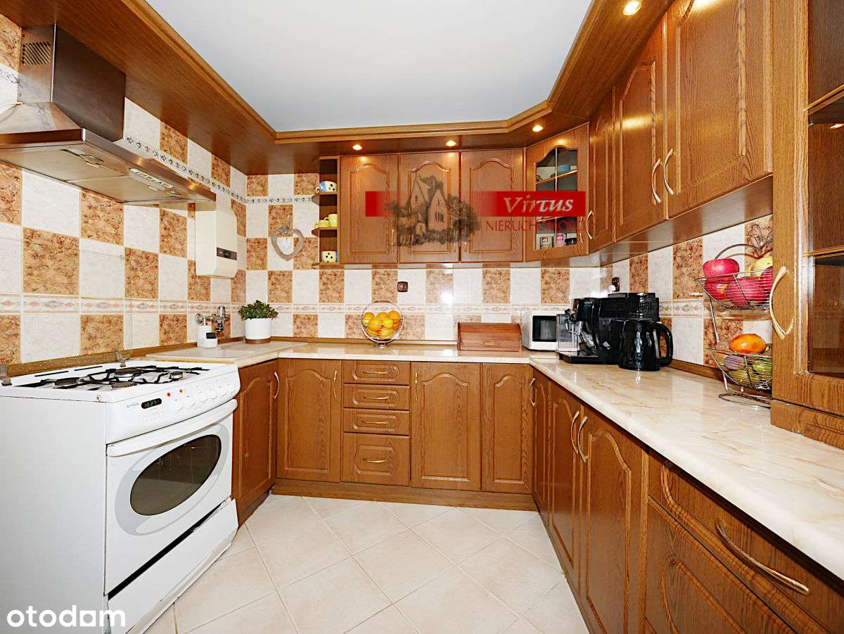 dome przy ścianie lasu-11