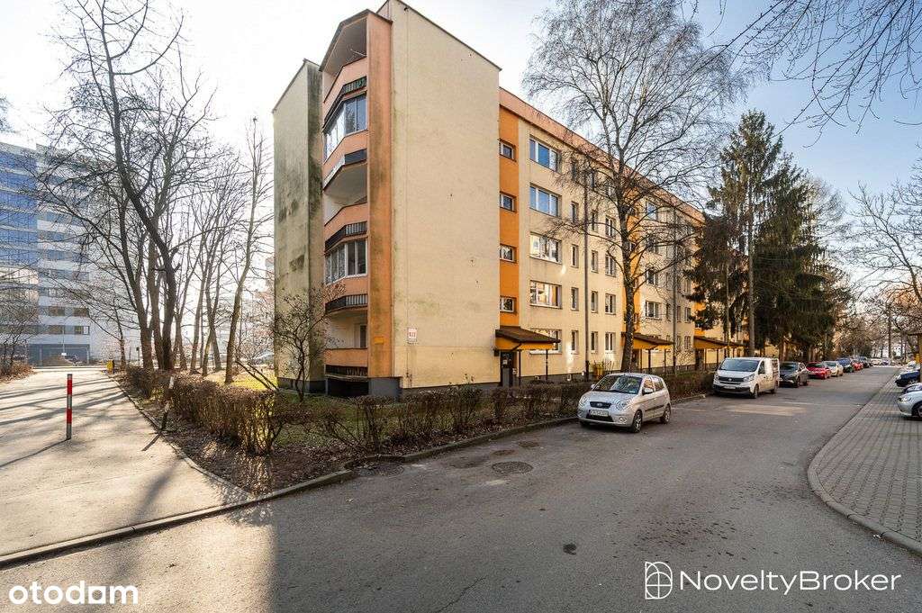 Na sprzedaż 3-pokoje ul. Dobrego Pasterza-17