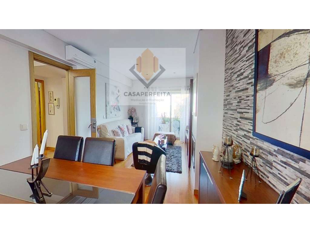 Moradia T3 + Escritório com Espaço Exterior - Mafamude - Junto a Sa...-12
