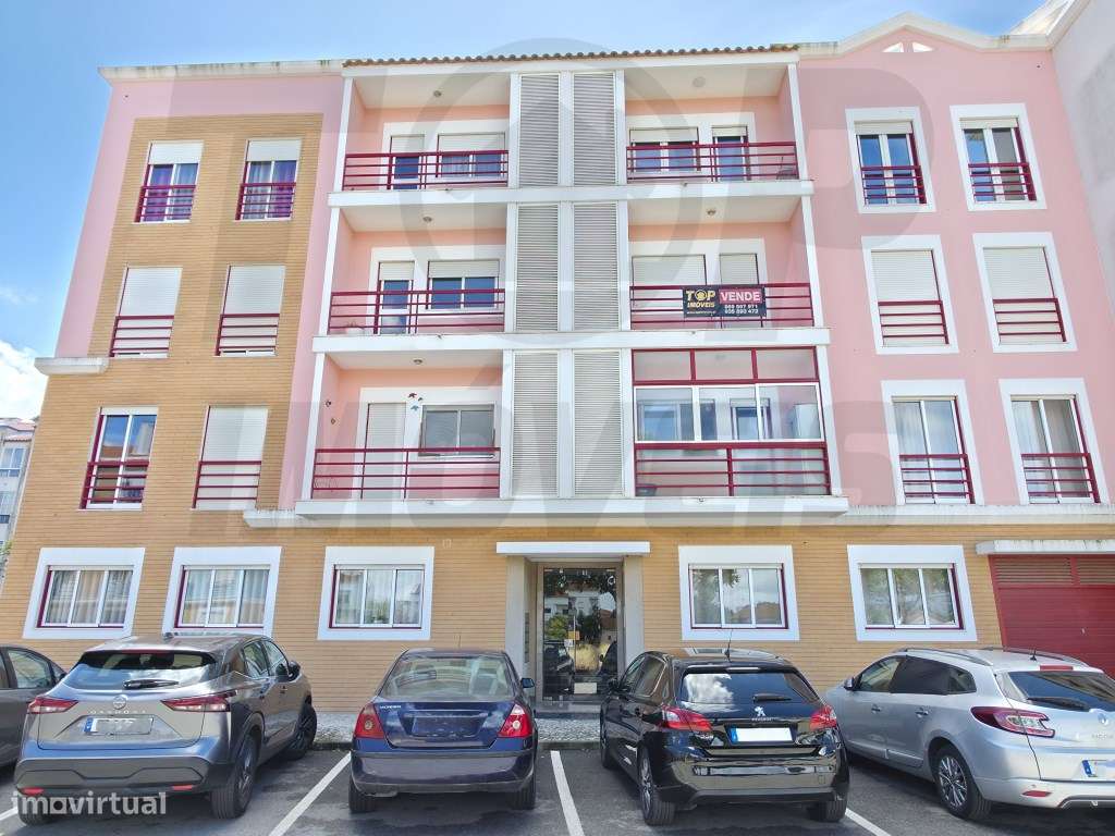 Apartamento T3 com Parqueamento - Urb. das Oliveirinhas - Samora Co...-27