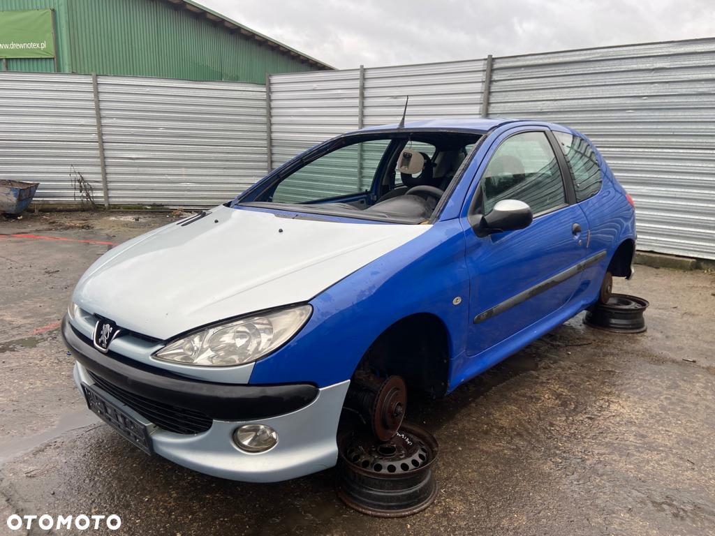 Tylko Części Peugeot 206 PHI 1.4 8V KFX 75KM 55kW 98r-03r HB 3D lakier:EGJ - BLEU SANTORIN - 7