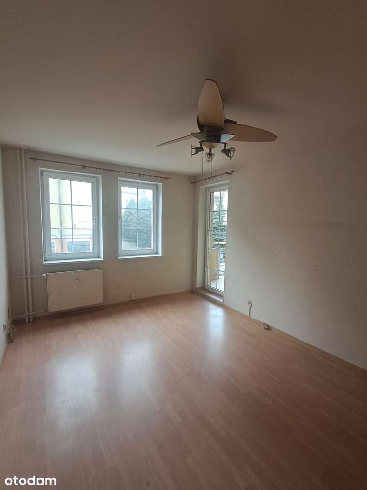 Mieszkanie o powierzchni 45.92m2, balkon, wysoki parter, Os. Korczak-0