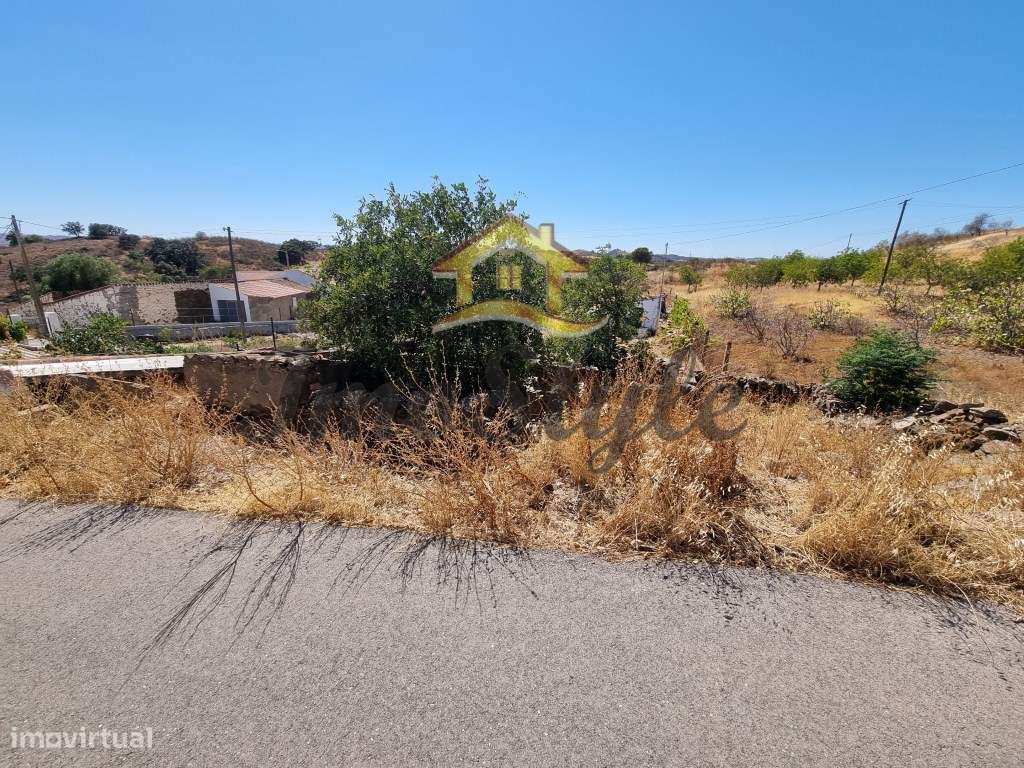 Terreno com ruina em Castro Marim-8