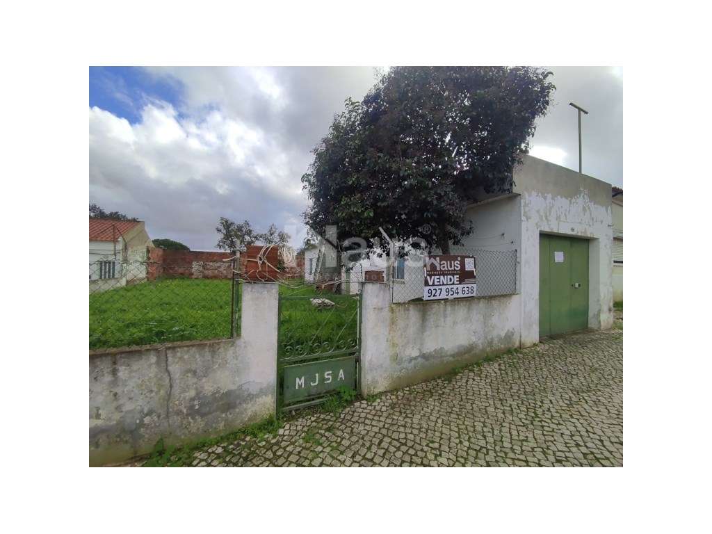 Lote terreno com área de 335m2 - Bairro Alentejano - Grande imagem: 4/5