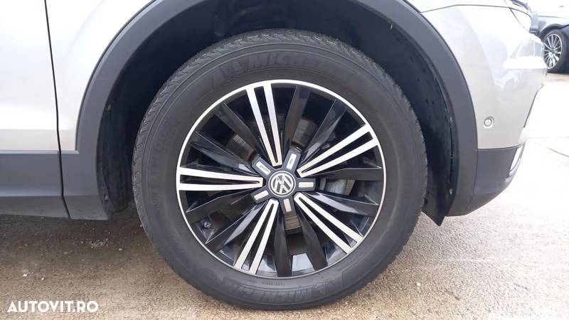 Volkswagen Tiguan 2.0 TDI 4Mot DSG Highline - 18