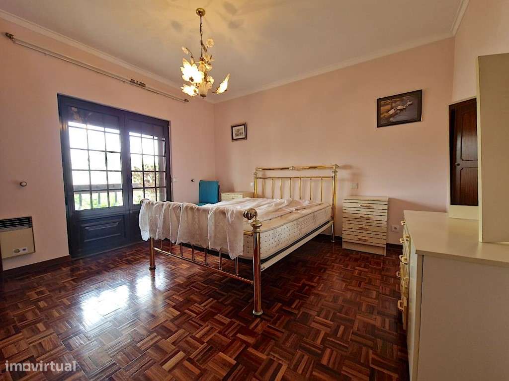 Moradia isolada em Fernão Ferro perto da praia de Sesimbra-18