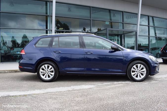 VW Golf Variant 1.6 TDi Confortline - 13