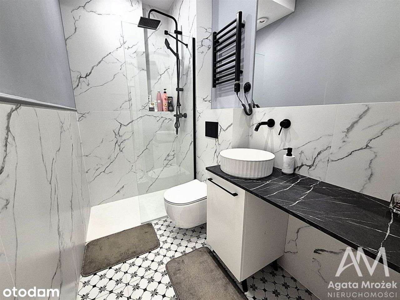 Urocze 2 pok,aneks kuchenny,media miejskie,loggia-11