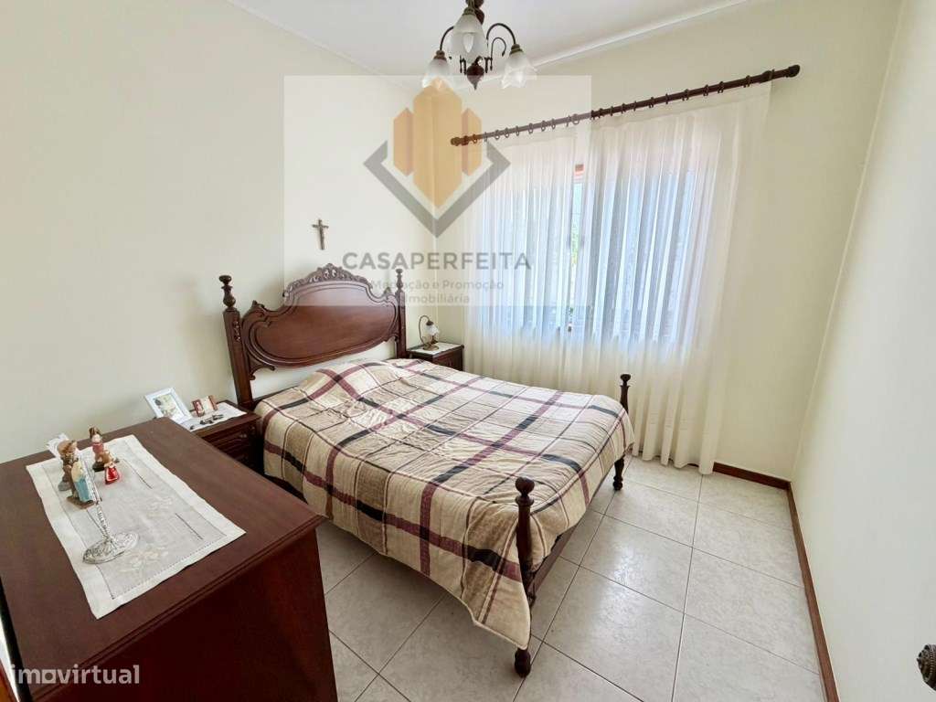 2 Andares Moradia T3 com Terreno, Anexo e Garagem - Avintes-31