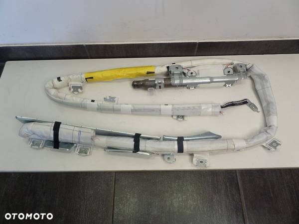 TOYOTA VERSO 09-16 KURTYNA PRAWA AIRBAG PODUSZKA - 1