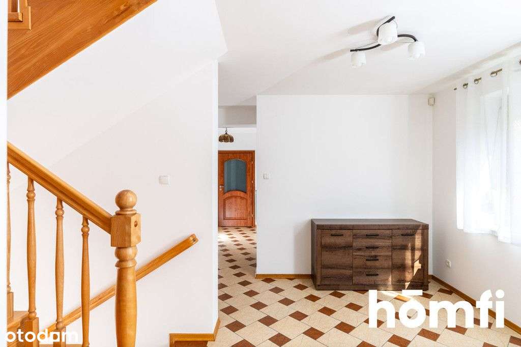 Dom na dużej działce z dodatkowym mieszkaniem - Pełny obrazek: 4/19