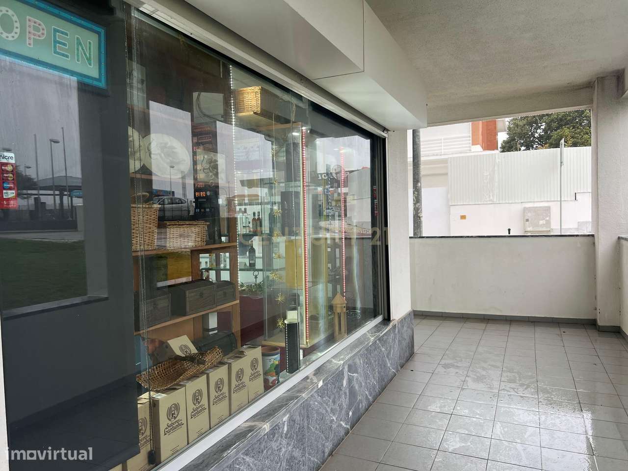 Trespasse Garrafeira em Porto Salvo, Oeiras-6