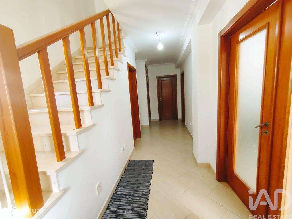 Casa / Villa T4 em Serra d'El-Rei de 183,5 m2 - Grande imagem: 4/30