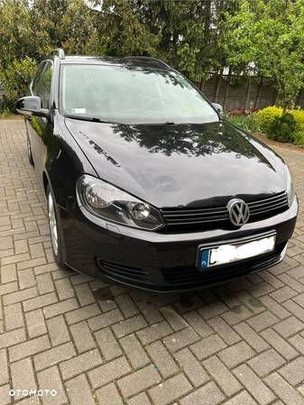 Volkswagen Golf - 2