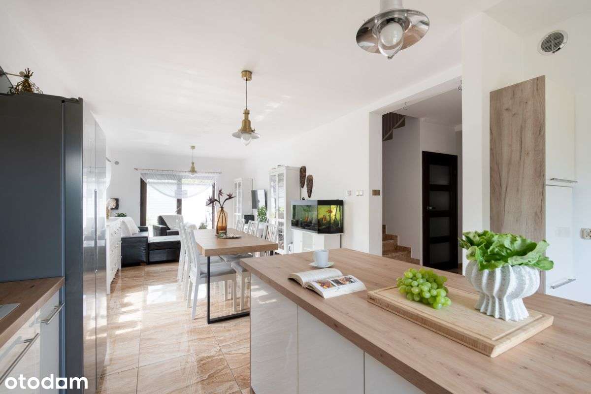 Dom wolnostojący 4 sypialnie-7