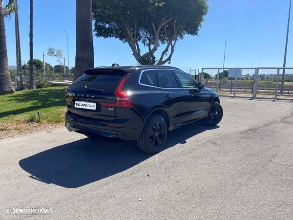 Volvo XC 60 2.0 B4 Core - 24