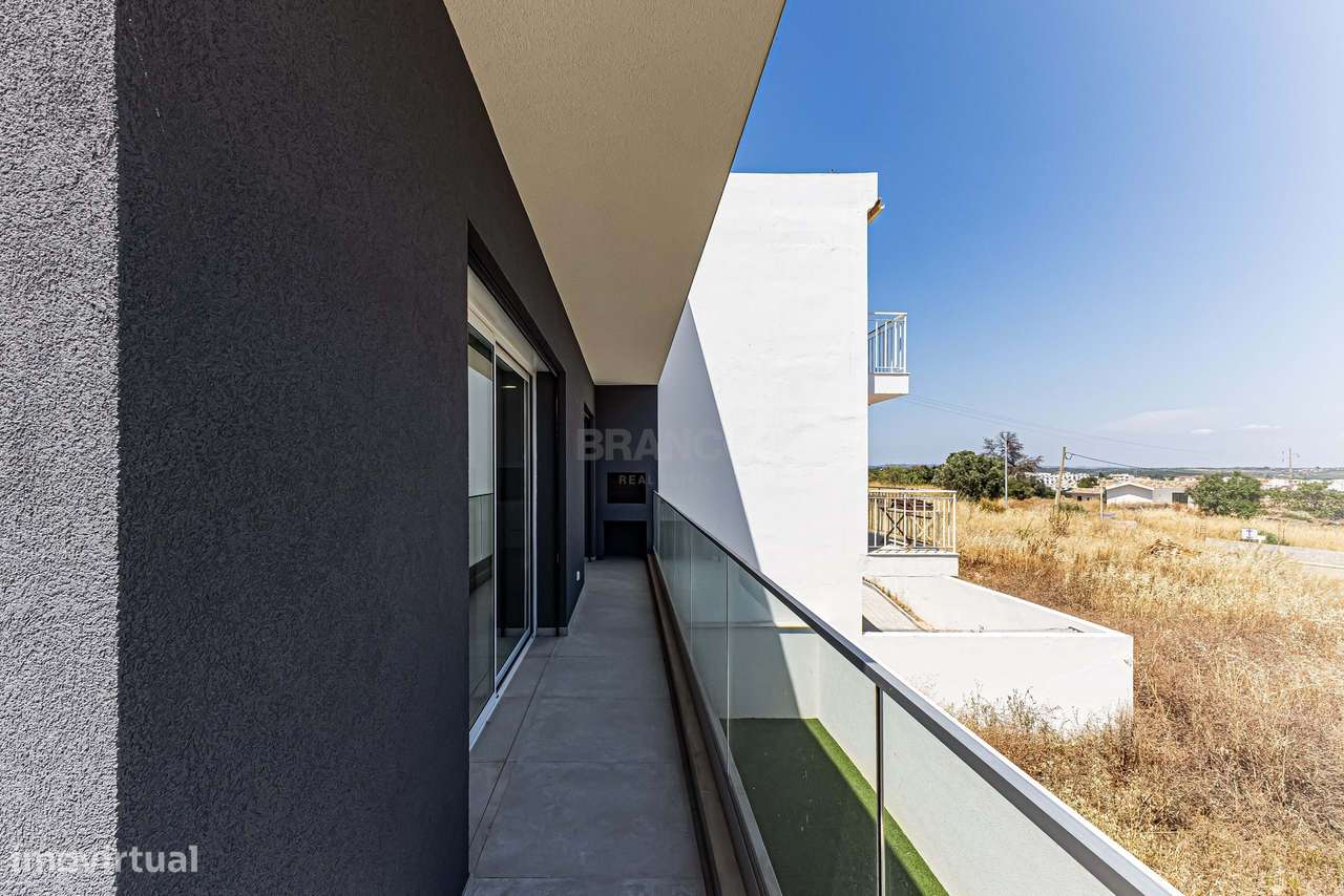 Moradia Contemporânea T3 com Garagem | Mexilhoeira Grande-7