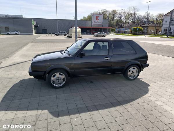 Volkswagen Golf 1.8 CL - 16