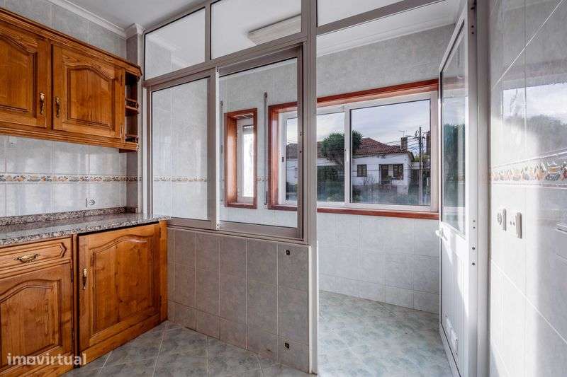 Apartamento T2 + 1  à venda em Santa Maria da Feira - Grande imagem: 5/12