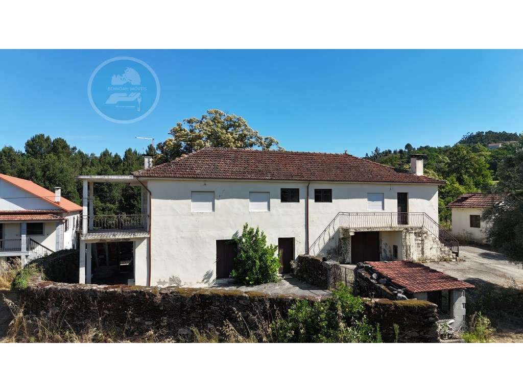 Casa Geminada à Venda em Outeirinho, Cabeceiras de Basto Excelente ...-49