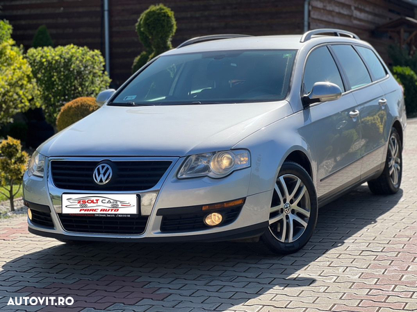 Volkswagen Passat Variant 2.0 Blue TDI SCR Comfortline - 1